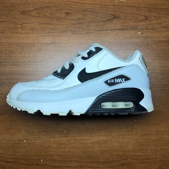 Nike Air Max 90 ‘Black/White’ size 3.5 - Picture 2 of 3
